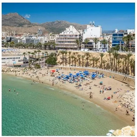 Luxury Primerisima Linea Playa Poniente Con 6,5 Mts De Vistas Frontales Al Mar Y Parking Apartman