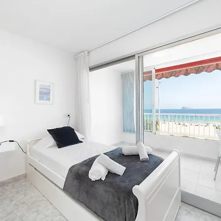 Luxury Primerisima Linea Playa Poniente Con 6,5 Mts De Vistas Frontales Al Mar Y Parking