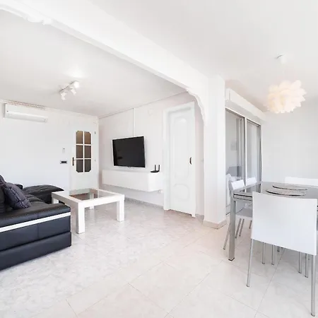 Luxury Primerisima Linea Playa Poniente Con 6,5 Mts De Vistas Frontales Al Mar Y Parking Benidorm