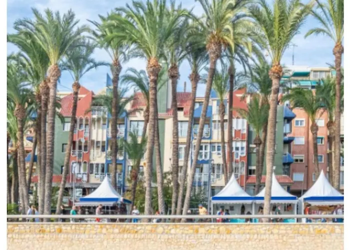 Luxury Primerisima Linea Playa Poniente Con 6,5 Mts De Vistas Frontales Al Mar Y Parking *