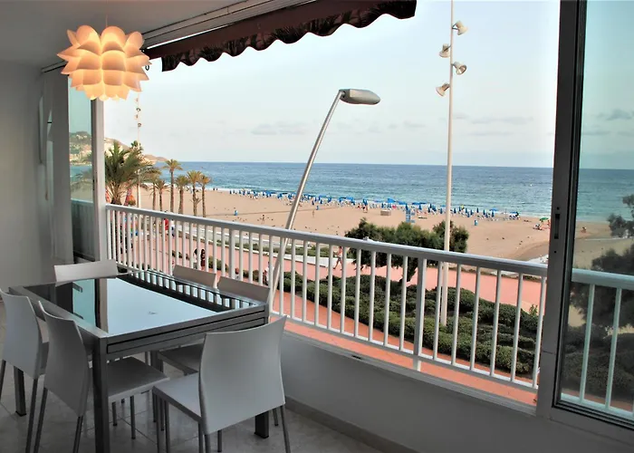 Luxury Primerisima Linea Playa Poniente Con 6,5 Mts De Vistas Frontales Al Mar Y Parking Benidorm