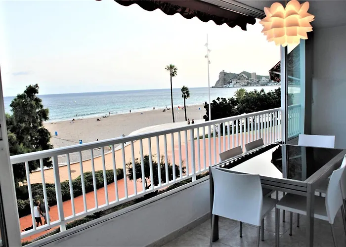 Lägenhet Luxury Primerisima Linea Playa Poniente Con 6,5 Mts De Vistas Frontales Al Mar Y Parking