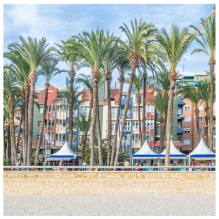 Luxury Primerisima Linea Playa Poniente Con 6,5 Mts De Vistas Frontales Al Mar *